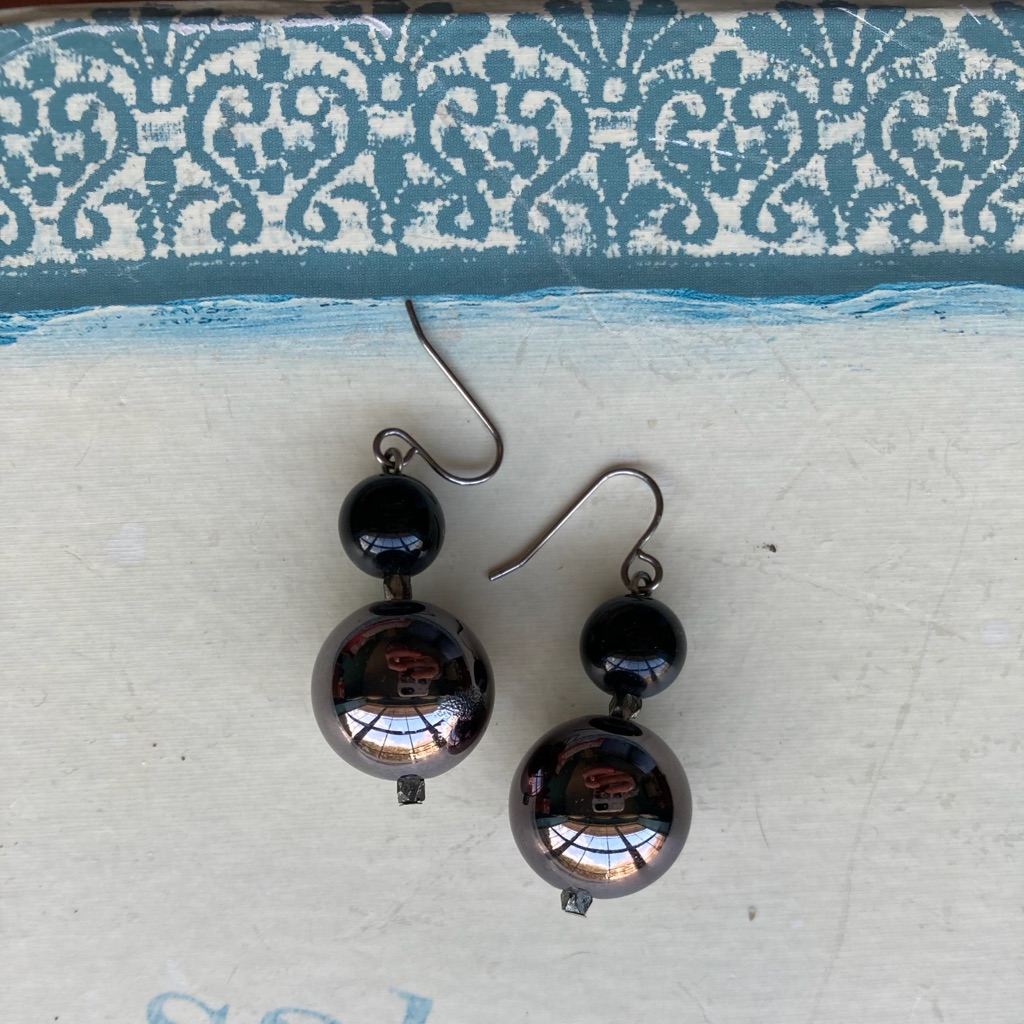 Make A Simple Statement. Drop Earrings